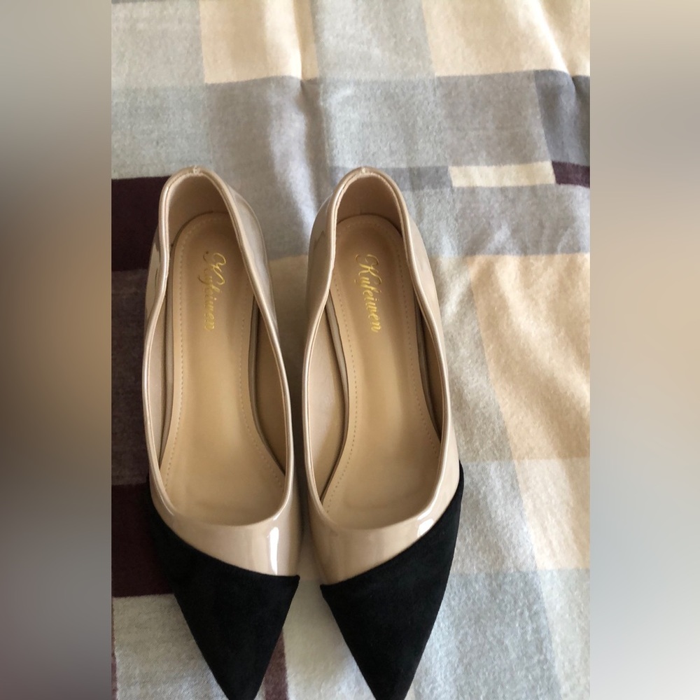Fashion shoes Kufeiwen pointed toe. Tan and black color Size US 10 EU 40.